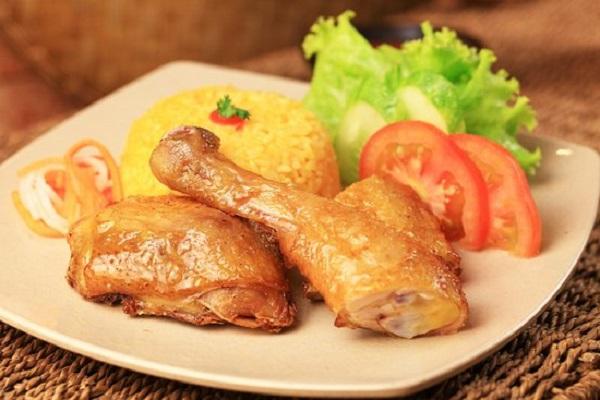 Cơm Gà Xối Mỡ Thuận Tâm