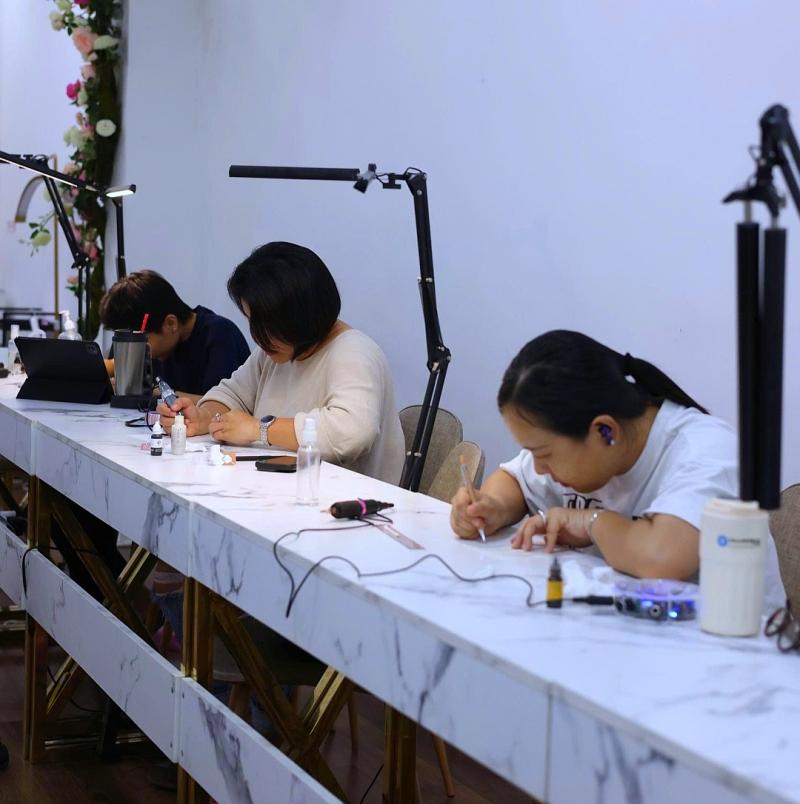 Học viện Phun Xăm Thẩm Mỹ Quốc Tế Kevin Lê