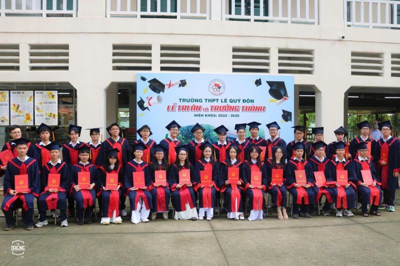 Trường THPT Lê Quý Đôn